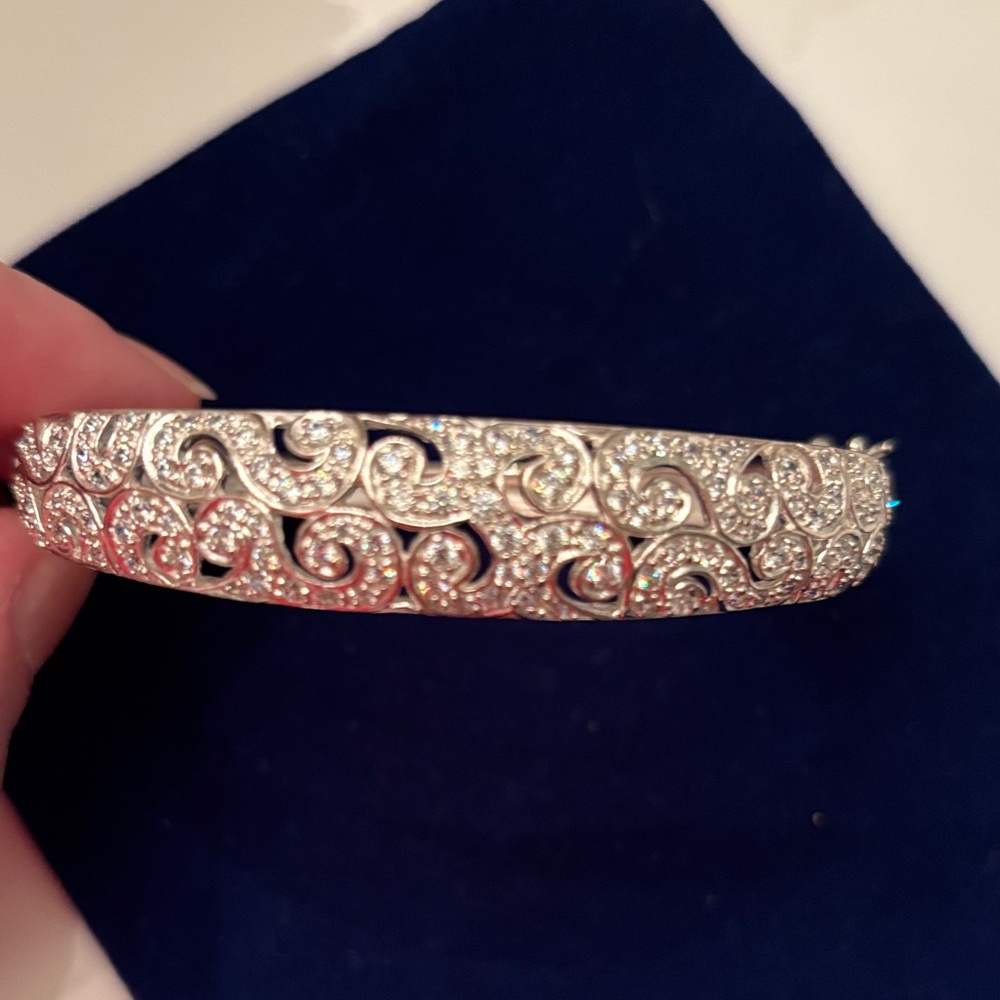 925 Sterling Silver and Zircons Swirl design gorgeous Bracelet - Picture 9 of 10